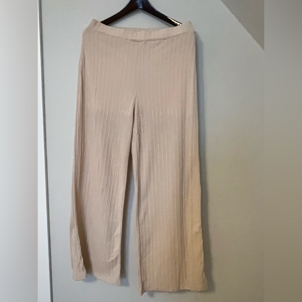 Chic Cream Wide Leg 2 piece outfit - Picture 7 of 9